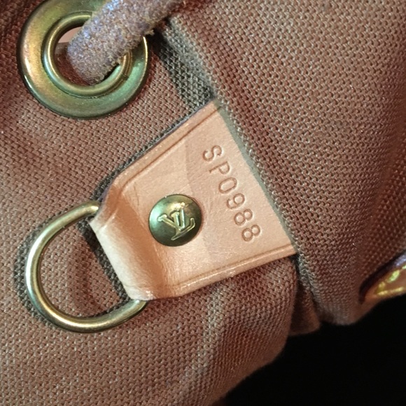 Louis Vuitton Montsouris MM Mini Backpack - Picture 8 of 8